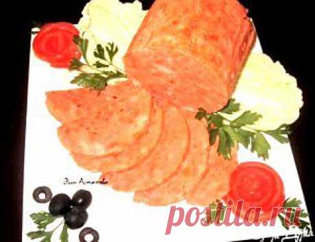 Домашняя ветчина из курятины
Не секрет, что мясные продукты, которые продаются в магазинах по качеству не ахти... Из чего их делают, что добавляют - даже и думать не хочется. приготовьте куриную ветчину самостоятельно!  Рецепт тут