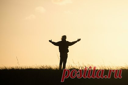 Чувство благодарности связали с сокращением риска болезней сердца. Ирландские исследователи из Университета Мейнута и Университета Лимерика связали чувство благодарности с сокращением риска болезней сердца. Оказалось, что склонность ценить что-либо хорошее в мире может смягчить негативные физиологические последствия стресса и сокращать вероятность сердечно-сосудистых заболеваний.