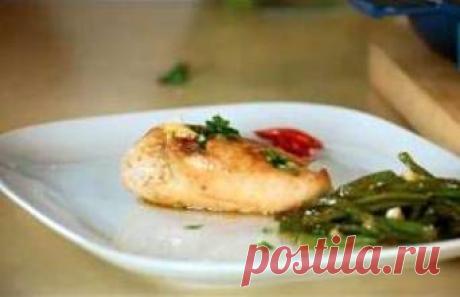 Курица, фаршированная сыром, хамоном и фасолью. Вкусный видеорецепт от повара-виртуоза: