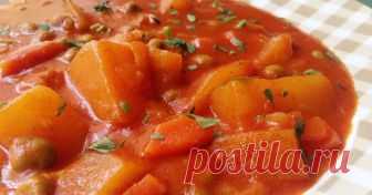 Яхния с картофи, грах и къри