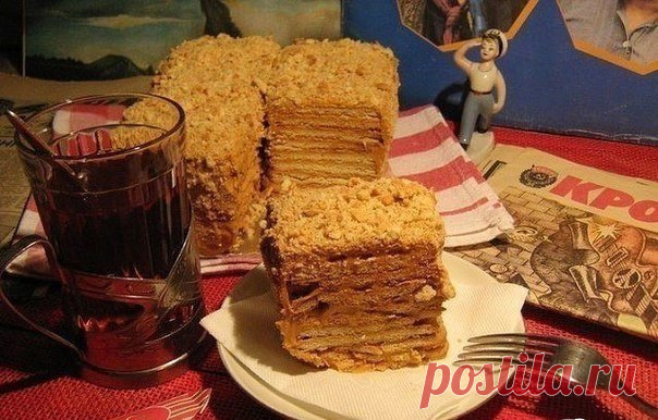 Шикарный торт из печенья без выпечки со сгущенным молоком