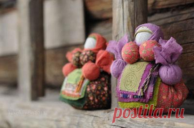 Семейные обережные куклы на Руси В чем помогали неразлучники, благополучницы и десятиручки.