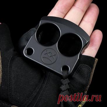 Брелок. Полукостет. EDS.