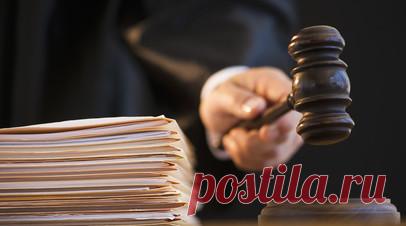 В Латвии приговорили женщину к трём годам заключения за поддержку России. Рижский городской суд приговорил активистку Елену Крейле к трём годам тюрьмы за поддержку России. Читать далее