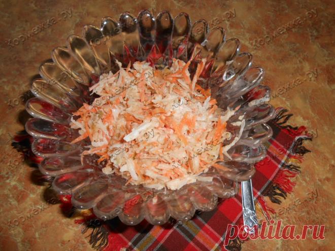 Салат из кольраби, моркови и яблока