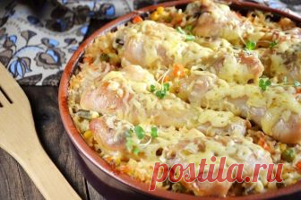 Курица с рисом и овощами - в духовке.