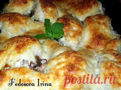 КУРОЧКА С ГРЕЧКОЙ ПОД СЫРНОЙ КОРОЧКОЙ.