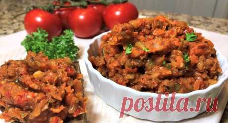 Хочу поделиться с вами всеми тонкостями приготовления невероятно вкусной закуски. Икра из кабачков «Объедение» — это одно из тех блюд, которые можно готовить каждый день: и они никогда не надоедают.