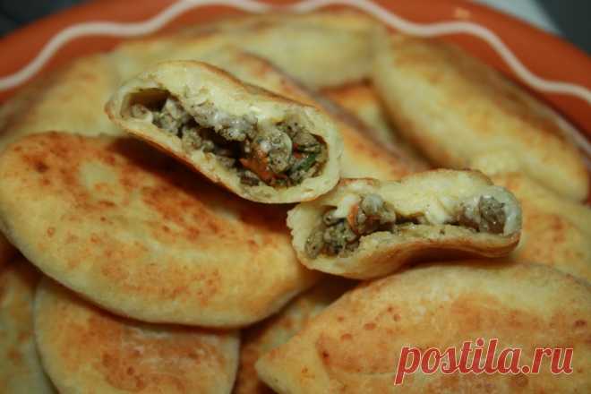 Пирожки из творожного теста с мясом и плавленым сыром рецепт с фотографиями