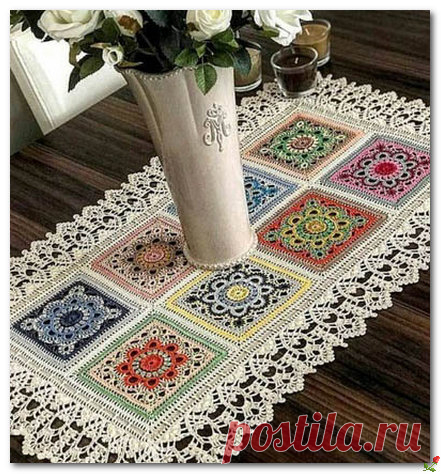 Салфетки с каймой и мотивами.