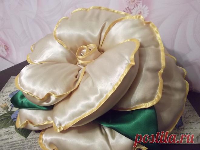 Лучше нету того цвету - когда розочка цветет! / Конкурсы / Цветочное рукоделие