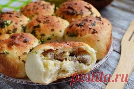Сырные булочки с вкусной мясной начинкой