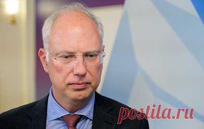 Дмитриев призвал развивать российско-американские связи в Арктике. Глава Российского фонда прямых инвестиций, спецпредставитель президента по экономическому сотрудничеству с зарубежными странами отметил, что "Аляска отражает эти связи и делает США арктической страной"