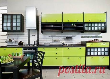 Интерьер кухни в оливково-лимонных тонах