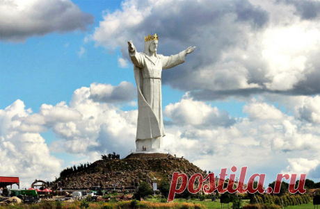 Самые высокие памятники в мире