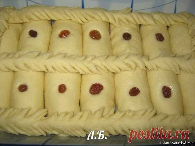 Выкрутасы с тестом : пирог из длинных пирожков-рулетов | Четыре вкуса