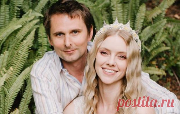 Мэттью Беллами женился: отец ребенка Кейт Хадсон показал первое фото со свадьбы