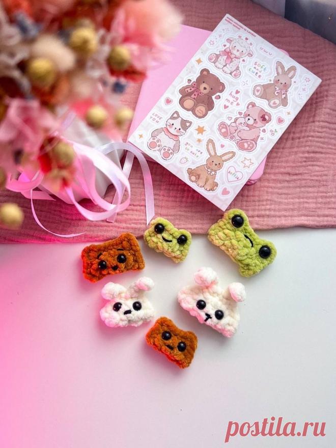 PDF Дольки крючком. FREE crochet pattern; Аmigurumi toy patterns. Амигуруми схемы и описания на русском. Вязаные игрушки и поделки своими руками #amimore - плюшевые дольки в виде зверюшек, маленький мишка и зайка из плюшевой пряжи, брелок в виде зверят, лягушонок крючком.