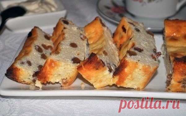 Творожная запеканка с изюмом( без муки)