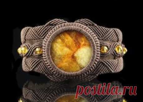 Interlace Designs | Macrame Bracelet | Macrame e micromacrame