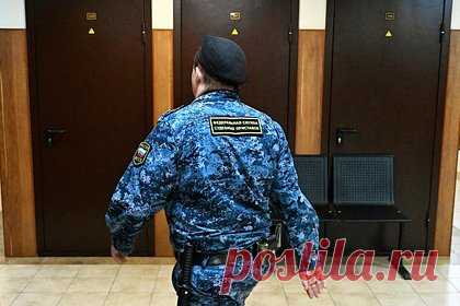 Министра российского региона освободили от обязательных работ за халатность