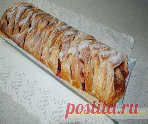 Плетёнка из слоеного теста - Кулинарные рецепты