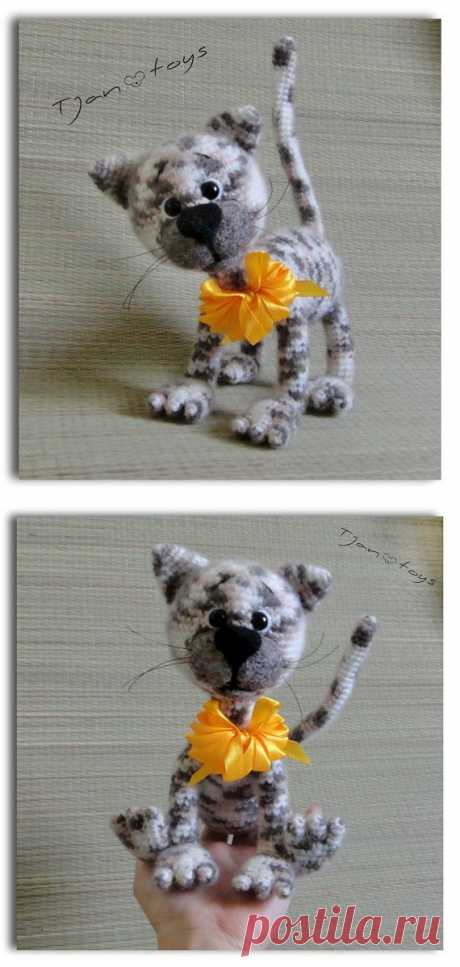 KITTEN OOAK Stuffed Animals Crochet Handmade Soft toy от Tjan