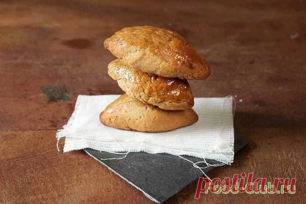 Португальское печенье "Броа" с грецким орехом и медом / Печенье / Кулинарные рецепты - Фуд-клаб.ру