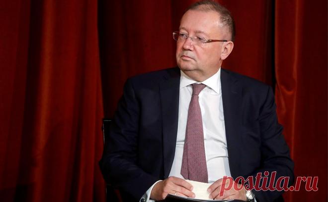 Александр Яковенко покинет пост ректора Дипломатической академии. Бывший посол России в Лондоне Александр Яковенко в ближайшее время покинет пост ректора Дипломатической академии, об этом сообщил «Коммерсант» со ссылкой на секретариат вуза.