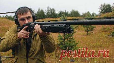 «Полуавтомат с помповым перезаряжанием»: какие нестандартные средства борьбы с БПЛА создаются для бойцов СВО. Ведущий конструктор компании «Тактические идеи» Дмитрий Савченков сообщил RT о начале производства приспособлений, повышающих эффективность стрельбы по дронам из гладкоствольного ружья МР-155. Предприятие разработало складной приклад и цевьё, которые облегчают переноску орудия и повышают темп стрельбы. По данным Минобороны РФ, гладкоствольные ружья стали результативными средствами…