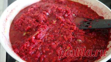 Закуска из зеленых помидор, свеклы, моркови и кабачка - Простые рецепты Овкусе.ру