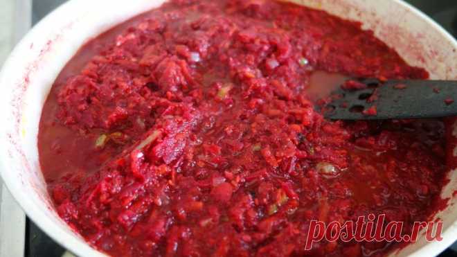 Закуска из зеленых помидор, свеклы, моркови и кабачка - Простые рецепты Овкусе.ру