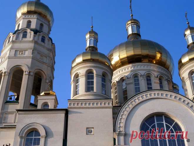 золотые купола