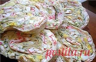 Самые вкусные рецепты: Рулет из крабовых палочек