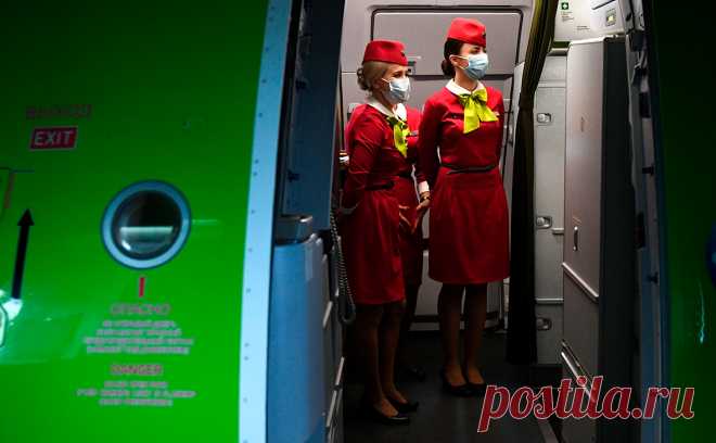 Бортпроводник подал в суд на S7 из-за недоплаты за ночные рейсы. Стюард S7 подал в суд на авиакомпанию из-за недостаточной оплаты за работу на ночных рейсах. Другие перевозчики тоже экономят на таких выплатах, ежегодно недоплачивая бортпроводникам до 5 млрд руб., заявили в профсоюзе