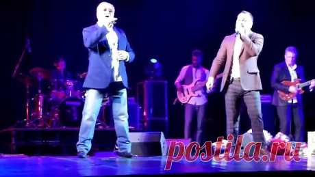 Сын и Отец вместе поют! Как же это прекрасно! Молодцы