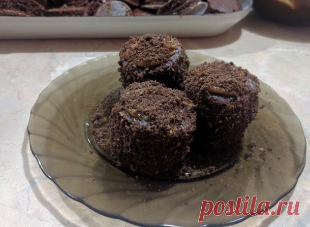 Пирожное Винни Пух - самое вкусное пирожное в мире - У нас так Мои дети давно выросли, но каждый раз, когда приезжают домой просят меня испечь эти пирожные. Они получаются настолько вкусные, пушистые, что просто невозможно остановиться, пока не уничтожишь парочку...