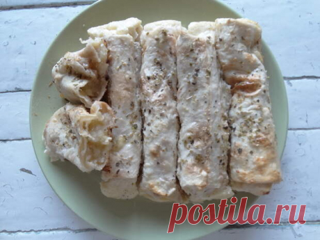 Хрустящие трубочки из лаваша с начинкой из картошки. Быстрая и вкусная закуска на каждый день - Ваши любимые рецепты - медиаплатформа МирТесен Приготовить быструю закуску. Вот порой какая стоит задача перед каждой хозяйкой. Не знаю, как у вас, а у меня «быстро и вкусно» на первом месте, так как нужно каждый день что-то придумывать готовить, что-то такое, что сэкономит мое время и силы, а моих гавриков накормило бы досыта. Я давно не