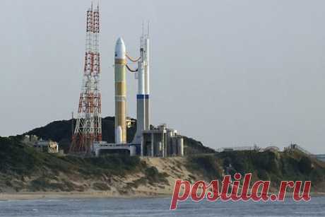 Япония отложила первую в 2024-м попытку запуска H3. Япония отложила первую в 2024 году попытку запуска ракеты H3, намеченную на 15 февраля. Об этом со ссылкой на Японское агентство аэрокосмических исследований сообщает ТАСС. «15 февраля ожидается ухудшение погоды в районе космодрома Танэгасима, в связи с чем запуск было решено отложить», — заявила японская сторона.