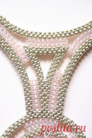 Острый угол на квадратном жгуте | biser.info - всё о бисере и бисерном творчестве