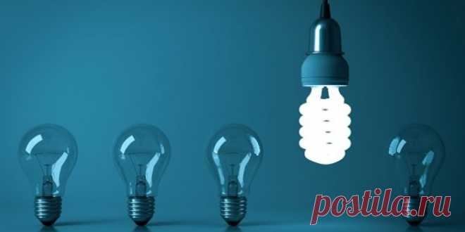 Как экономить электроэнергию в квартире: простые советы
С чего начать? В первую очередь, пройдитесь по квартире и оцените, сколько неиспользуемых приборов включено в сеть? Микроволновая печь, зарядное устройство, а иногда и 2-3, мультиварка, стиральная машина, ноутбук.

Скажете, что в «спящем» режиме они не потребляют электроэнергию? Ошибаетесь! Даже в неактивном состоянии электроприборов счетчик продолжает мотать свет.