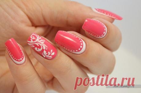 Видеоуроки маникюра и дизайна ногтей: подробные аудио пояснения, текстовое описание видеоурока.