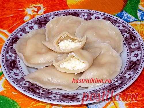 Очень вкусные домашние вареники с творогом, рецепт с фото
