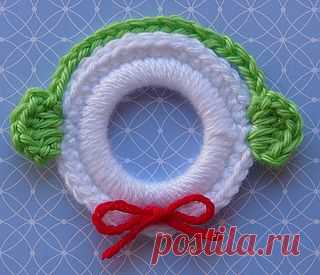 Ravelry: Snowman Ring Ornament pattern by Doni Speigle