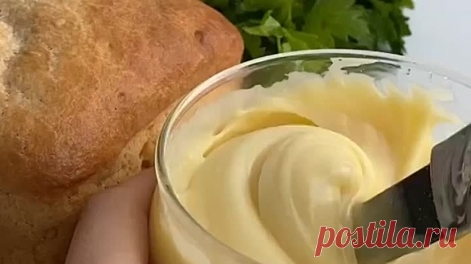 ДОМАШНИЙ ПЛАВЛЕНЫЙ СЫР ЗА 15 МИНУТ + БЫСТРЫЙ ХЛЕБУШЕК БЕЗ ЗАМЕСА ТЕСТА🍞🧀