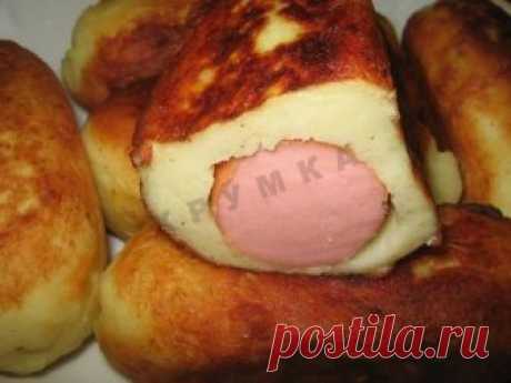 Сосиски в картофельном тесте на сковороде рецепт с фото пошагово - 1000.menu