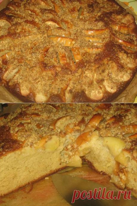 Потрясающе вкусный пирог с яблоками, сгущёнкой и орехами!