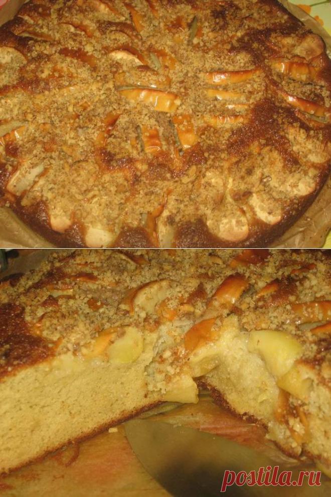 Потрясающе вкусный пирог с яблоками, сгущёнкой и орехами!