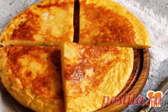 Ленивые хачапури с сыром и творогом
Гибкая, солоноватая лепешка с творожно-сырным ароматом  готовится очень быстро, из базовых продуктов, уместна и к завтраку, и к супам,  и к перекусам.