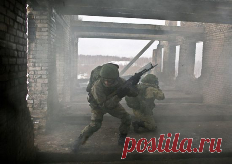 ЧЛЕН КОЛЛЕГИИ ВПК: КАМУФЛЯЖ &quot;РАТНИКА-2&quot; СПОСОБЕН ИЗМЕНЯТЬ ОКРАСКУ